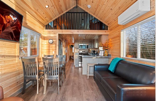 West Sedona Cabin | NEW|Moondance Majestic Mini Cabin|Cathedral Rock