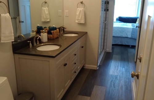 Cicero Apartment | NEW! Prime waterfront studio w/docking potential