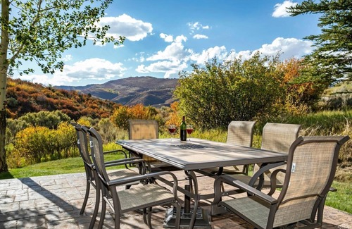 Cordillera House | πββ·π NEW! PRIVATE HOME! Views Galore! Pet-Friendly! 30+ NIGHT STAYS!