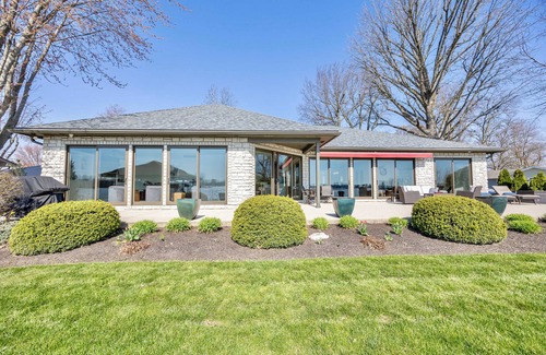 Russells Point House | NEW RENO-Aug. 21-24 still available! 4 bd 3 ba 3200 Sq Ft Exec. Home w/3docks