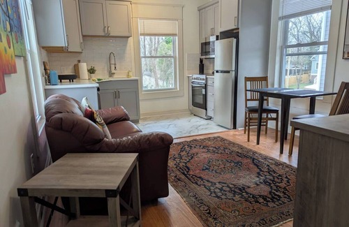 Durham Apartment | NEW! Renovated 2Br/1Ba near NCSSM