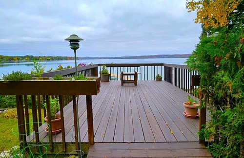 Kewadin House | NEW RENTAL ON TORCH LAKE - 30 Day rental