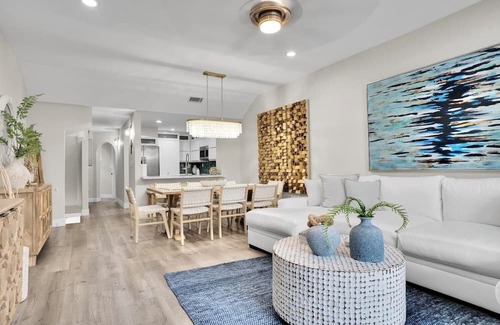 Rock Harbor House | NEW! RESORT LIFE AT CASA MAR OCEANVIEW VILLA - Swim the Largest Pool in the Keys