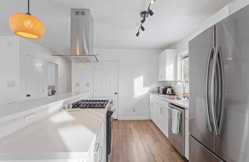 Palmer Apartment | *NEW* Serene Stay in Palmer!