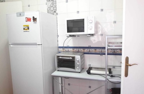 Ciudad Jardin Condo | NEW ! SPACIOUS, BRIGHT, CENTRO CÓRDOBA, NEXT TO RENFE/AVE/BUS
