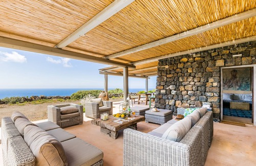 Pantelleria Villa | New structure with 3 dammusi, infinity pool and breathtaking sea view