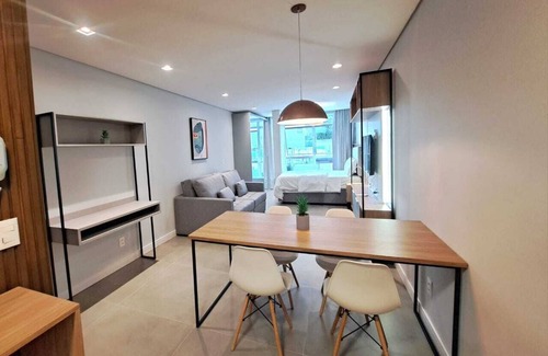 Centro Apartment | New Studio 200m from Beira Mar Norte!