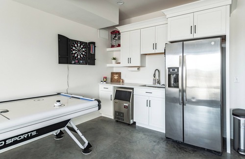Desert Aire House | New! The 19th Hole at Desert Aire