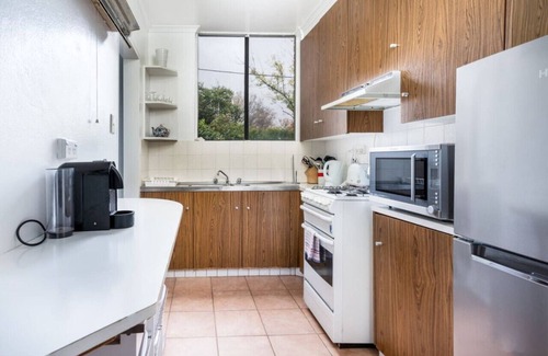 Griffith Apartment | New to VRBO: Quiet 2BR Apartment with Garden views in Griffith