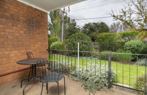 Griffith Apartment | New to VRBO: Quiet 2BR Apartment with Garden views in Griffith