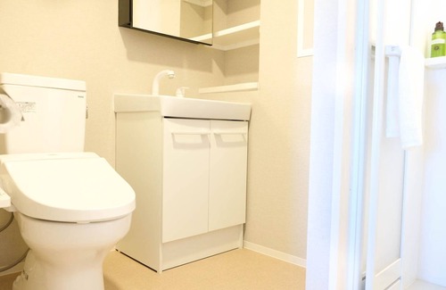 Higashiogu Hotel | NEW TOKYO JAPANESE STYLE FAMILY MAX3 METRO WIFI W9/Arakawa-ku Tokyo