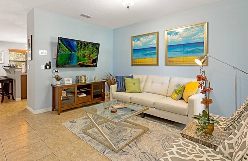 Cypress Pointe Villa | New Villa Conroy 4 BR w/POOL near Disney
