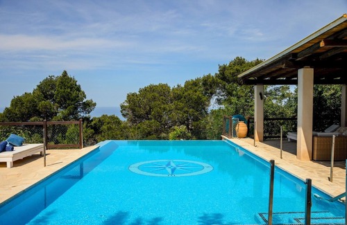 Sant Josep de sa Talaia Villa | New! Villa Savinar - Studio Villa, Sleeps 8