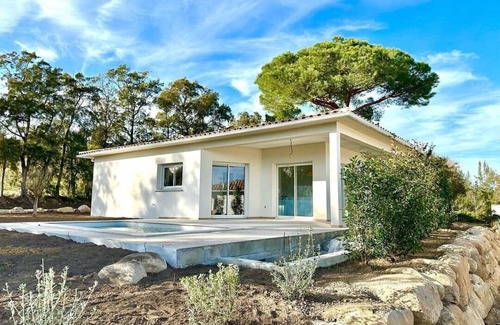Solaro Villa | New villa with private pool and sea on foot 65M2