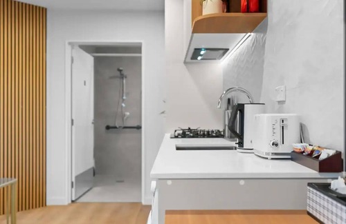 Lake Tekapo Apartment | New warm 1 bedroom studio/king bed/unit1