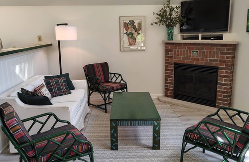 Lake Leelanau Cottage | NEW! Waterfront Cottage on private Lake Michigan Beach with glorious sunsets