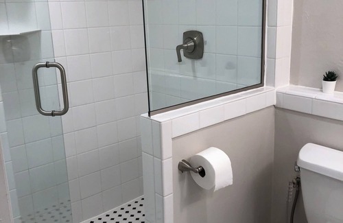 East Central Apartment | New Yalecrest Apartment near Downtown Salt Lake City