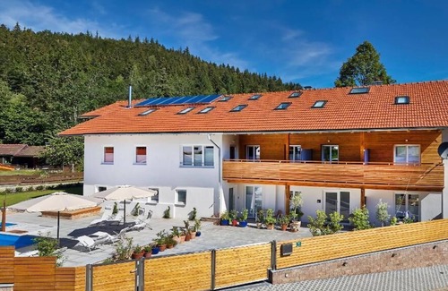 Regenhutte Apartment | Newly built loft with private outdoor seating area and balcony