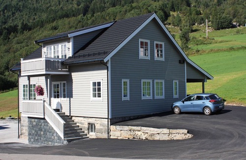 Viksdalen House | Newly built, high-quality holiday home close to Viksdalsvatnet — sleeps 9