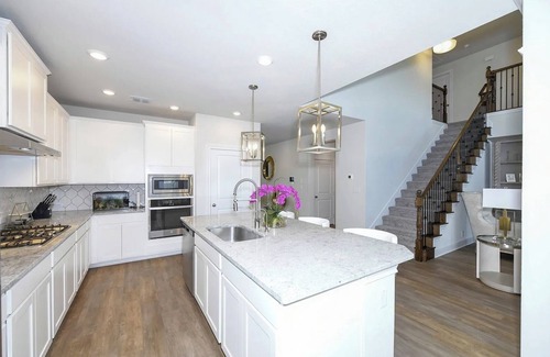 Scenic Oaks House | Newly Built Hill Country Home Minutes from the Rim, UTSA, La Cantera, Six Flags