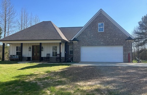 Oxford House | Newly built home 6 miles from Oxford and 8 miles from the grove.