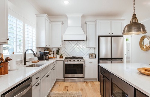 Athens House | Newly built home in Five Points — 1 mile to UGA