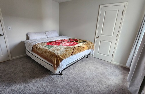 Shepherdsville House | Newly Built Home Shepherdsville KY Close by Bernheim Forest 10mins to Louisville
