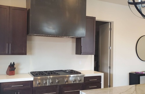 Page House | Newly Built Home with Swimming Pool and Hot Tub!