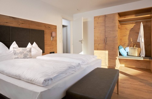 Bitzenhofen Apartment | Newly built, modern 3-room luxury apartments near Lake Constance