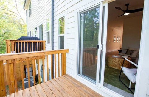 Charlotte House | Newly built - near southend/uptown 3-bedroom townhome