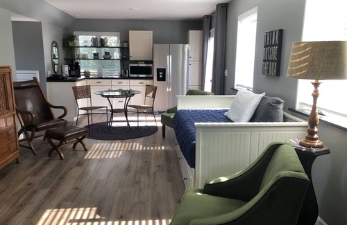 Accomac House | Newly Constructed Second Floor Modern Studio Apartment Unit 2 ~ Sleeps 6