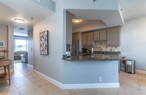 Ruskin Condo | Newly Listed 3 bedroom Little Harbor End Unit | Stunning canal views from the living room & master!