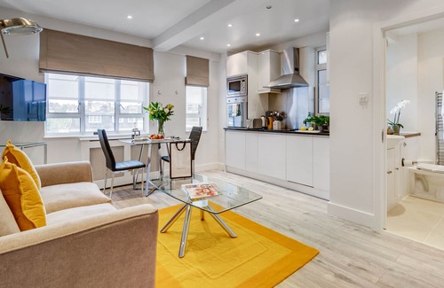 Chelsea Apartment | Newly refurbished contemporary apartment in Chelsea London