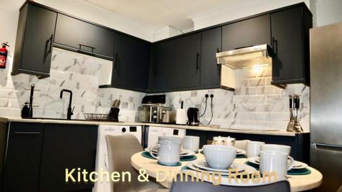 Derby House | NEWLY REFURBISHED house share Prime Location - PET FRIENDLY - Ideal FOR ROLLS ROYCE AND BOMBARDIER