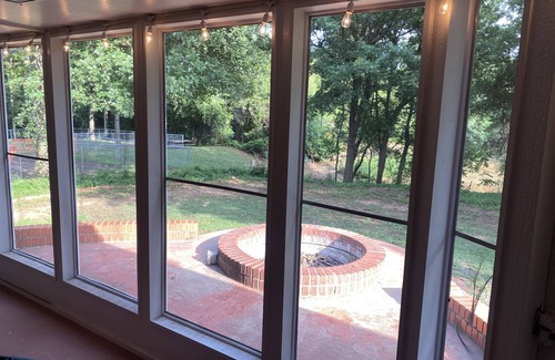 Stillwater House | Newly Remodel - 1 Mile to Stadium-Sleeps 8