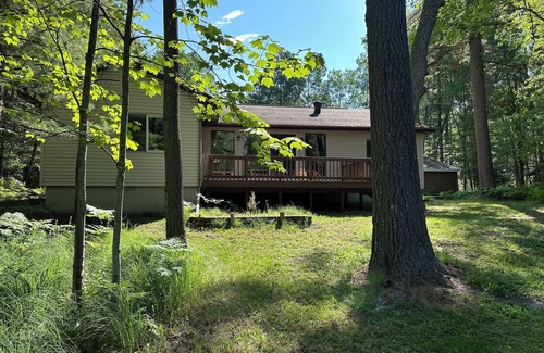 Frederic Cabin | Newly Remodeled 3 Bedroom Cabin on the upper AuSable River