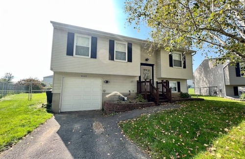 Clay House | Newly Remodeled 4BR/1.5BA Home - Sleeps 8!
