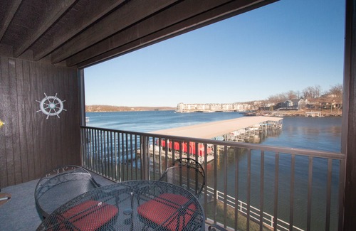 Osage Beach Condo | Newly Remodeled-SLEEPS 4-Waterfront with GREAT View of lake and Main channel