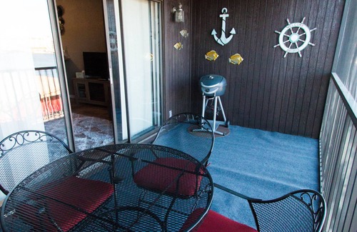 Osage Beach Condo | Newly Remodeled-SLEEPS 4-Waterfront with GREAT View of lake and Main channel