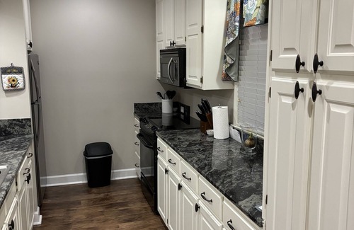 Murrells Inlet Cottage | Newly remodeled cottage in beautiful, gated, private country club community.