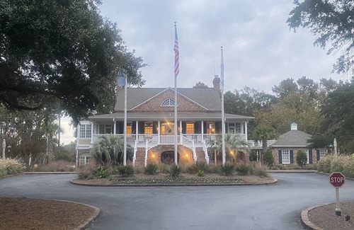 Murrells Inlet Cottage | Newly remodeled cottage in beautiful, gated, private country club community.
