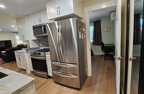 Santa Clara Apartment | Newly renovated 2-bedroom home with AC in quiet neighborhood Santa Clara