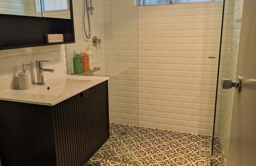 Merrylands Apartment | Newly Renovated 2 Bedroom Apartment in the Heart of Merrylands CBD