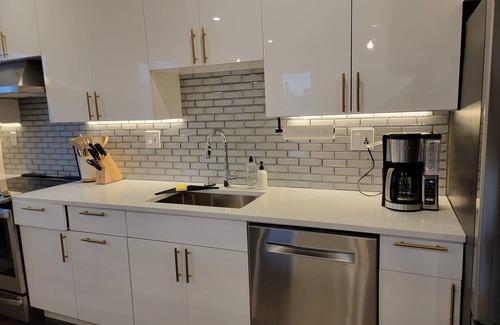 South Boston Condo | Newly renovated 2 br/2ba with office retreat within the heart of South Boston
