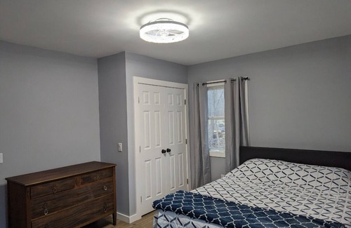 Middlebury House | Newly Renovated 3-bedroom house within walking distance to downtown Middlebury