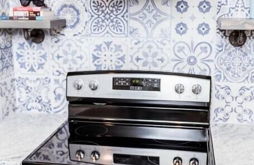 Columbus Apartment | Newly Renovated(A) OSU/Central ❤Near EVERYTHING!