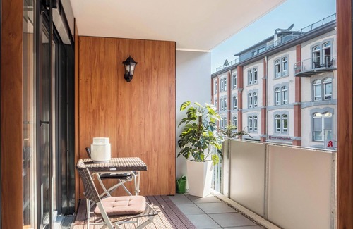 Radolfzell am Bodensee Apartment | Newly Renovated Apartment “Ferienwohnung bei Marta” with Balcony