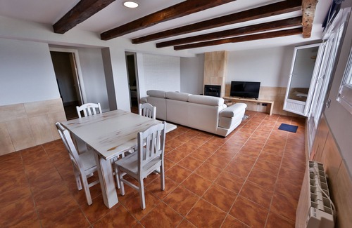 Camarinas Apartment | Newly renovated beach apartment