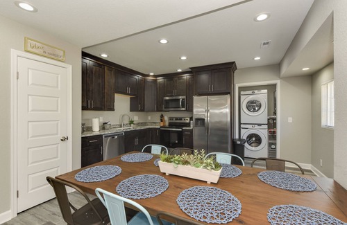 Buckroe Beach House | Newly Renovated Beach Rancher - Walk to the Beach!