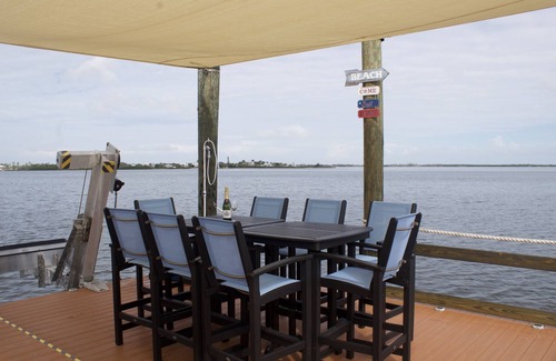 Big Pine Key House | Newly renovated cozy and spacious beach house with breathtaking ocean front